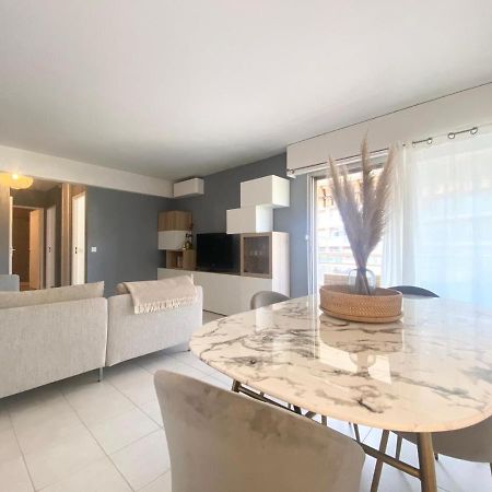 Apartment Antibes City-Center & Port Екстер'єр фото