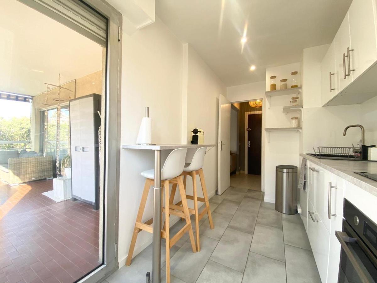 Apartment Antibes City-Center & Port Екстер'єр фото