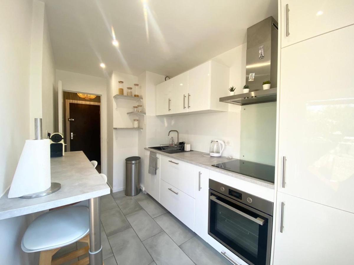 Apartment Antibes City-Center & Port Екстер'єр фото